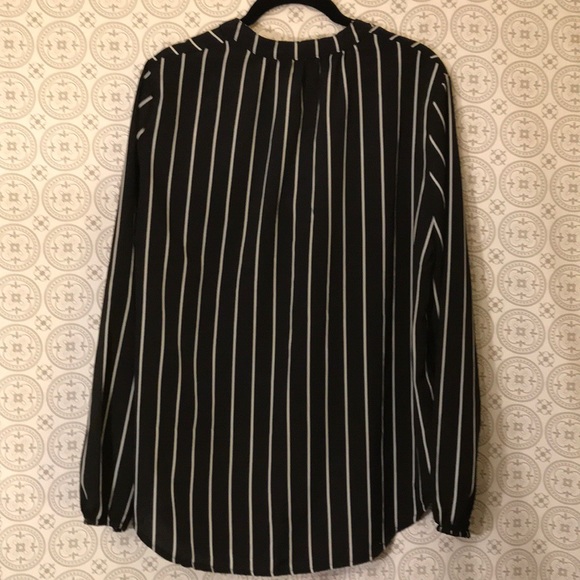 NEW SHEIN hi- low blouse size Medium - Picture 6 of 8